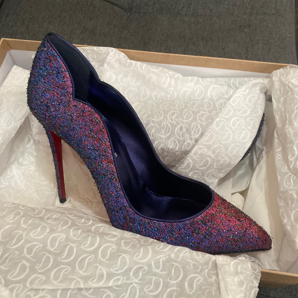 Christian Louboutin Shoes - Hot Chick 100